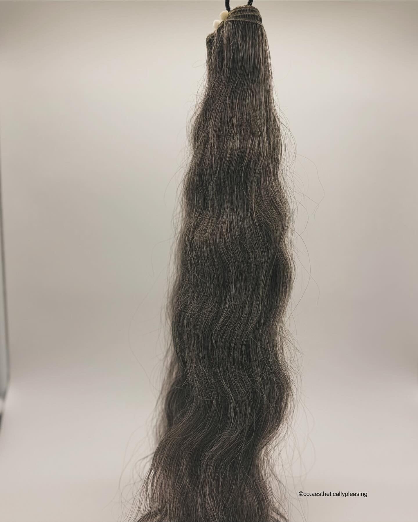 Raw Grey Wavy