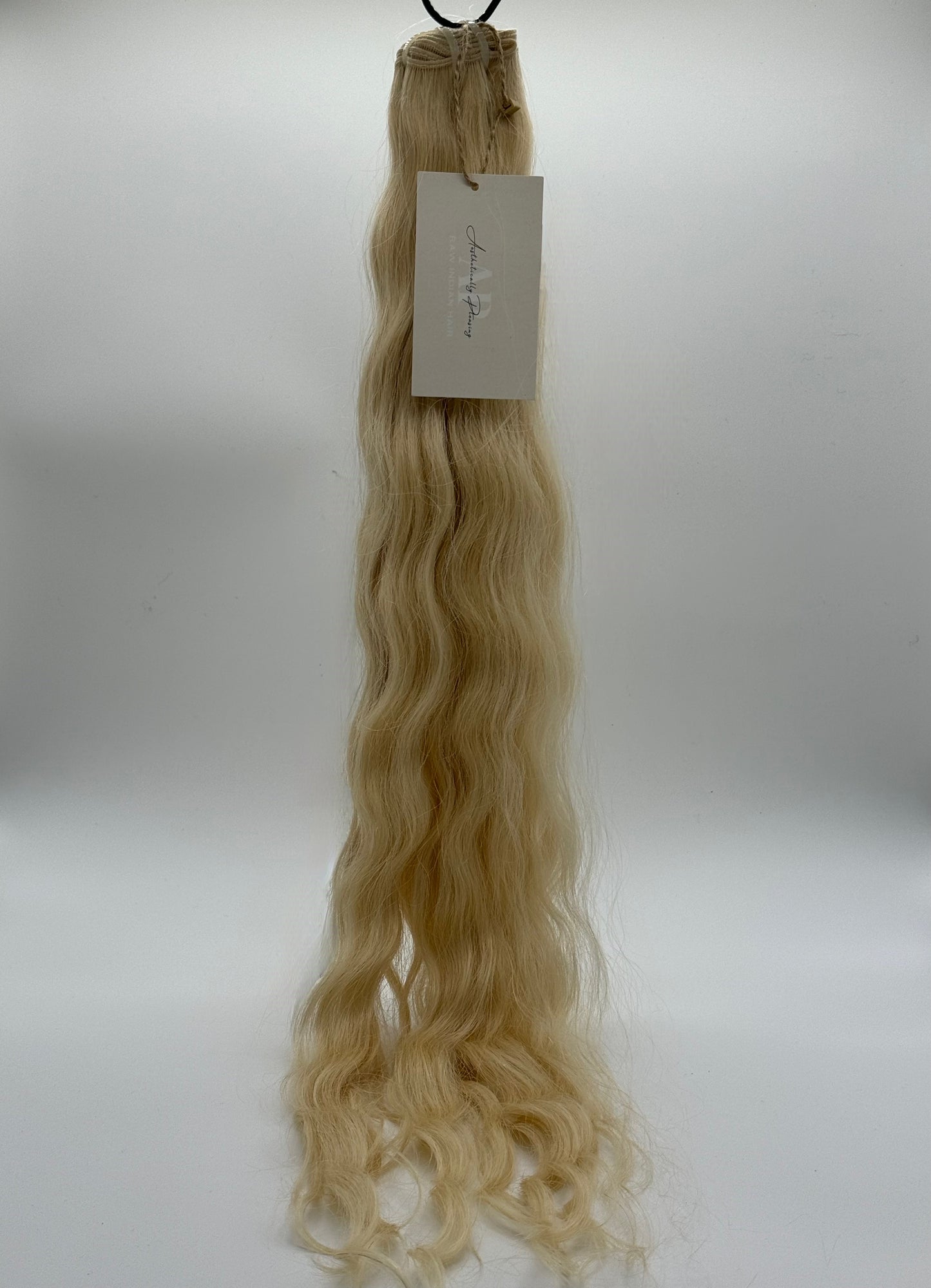 Raw 613 (Blonde) Wavy